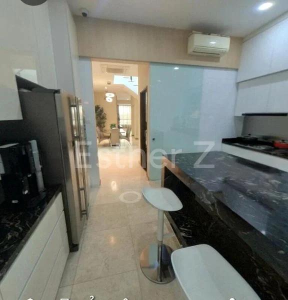 5 Bed Semi-Detached House (Landed) for Rent in  GPL Terrace - Image 2